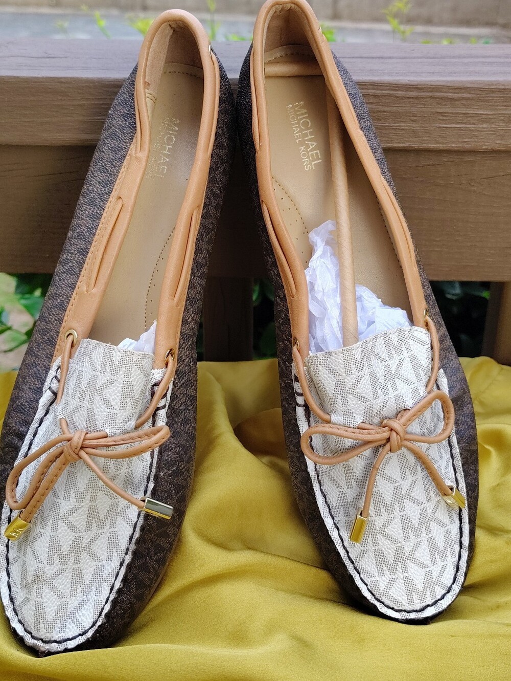 Michael Kors Lillie Moccasin Flat Loafers Brown Cream Monogram Women’s 10M NWOB